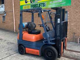 Toyota Container Mast Forklift  - picture0' - Click to enlarge