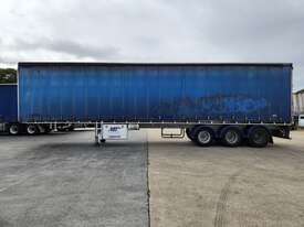 2010 Maxitrans ST3 Tri Axle Curtainside B Trailer - picture2' - Click to enlarge