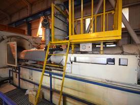 3000ton Krauss Maffei KM 3000-14700 A - picture1' - Click to enlarge