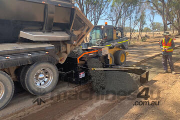 Road Shoulder Paver - Perfect for Gravel/Asphalt Placement, Paves out to 2.3m: SHOULDERMASTER SM2100