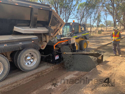 Road Shoulder Paver - Perfect for Gravel/Asphalt Placement, Paves out to 2.3m: SHOULDERMASTER SM2100