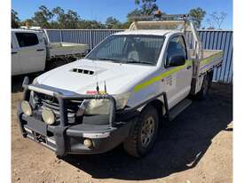 2012 TOYOTA HILUX SR 150 SERIES SINGLE CAB UTILITY - picture0' - Click to enlarge