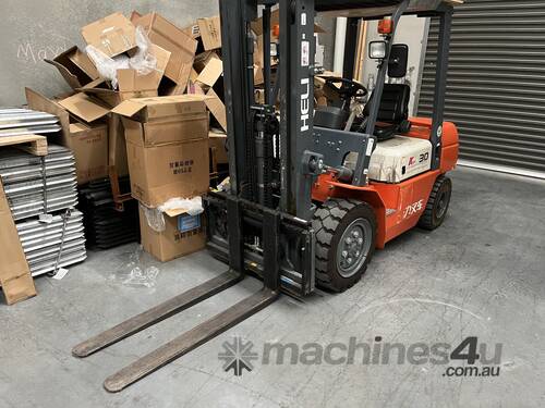 Container Mast 3.0ton Diesel Forklift