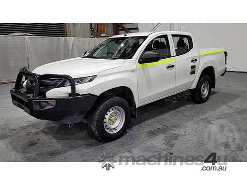 Mitsubishi Triton MR