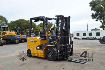 XCMG 2.5T Electric Forklift | Lithium | Model: XCB25 XCMG 2.5T Electric Forklift | Lithium | Model: XCB25