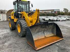 2014 Caterpillar 924K Articulated Wheel Loader - picture0' - Click to enlarge