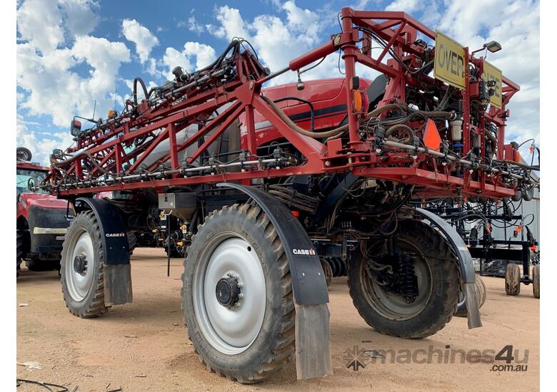 caption Case IH 4430 Patriot Self Propelled Sprayer