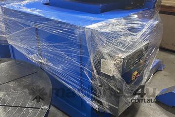 LOT #96   2 tonne positioner LOT #96   2 tonne positioner