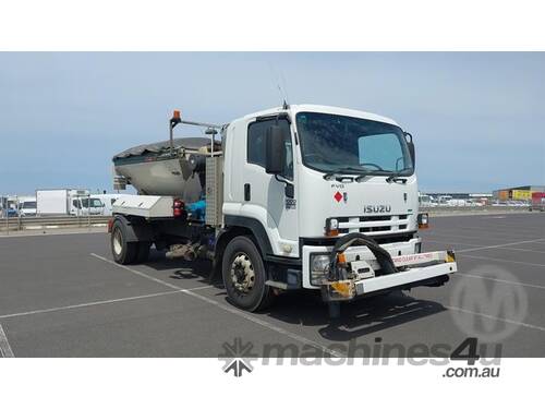 Isuzu FVD 1000