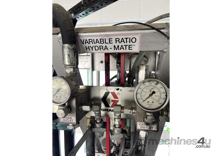 caption x2 GRACO HYDRA-MATE 2PART SILICONE PUMP