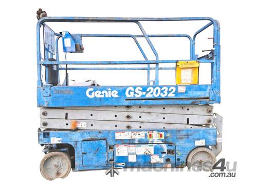 Genie GS-2032 20ft Scissor Lift Elevated Work Platform