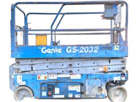 Genie GS-2032 20ft Scissor Lift Elevated Work Platform - picture0' - Click to enlarge