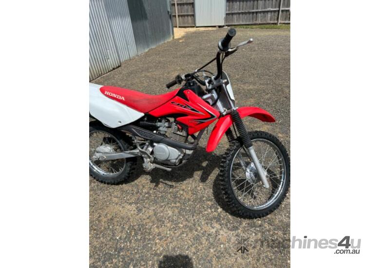 caption Honda CRF 100