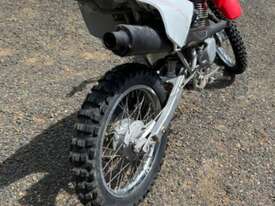 Honda CRF 100 - picture1' - Click to enlarge