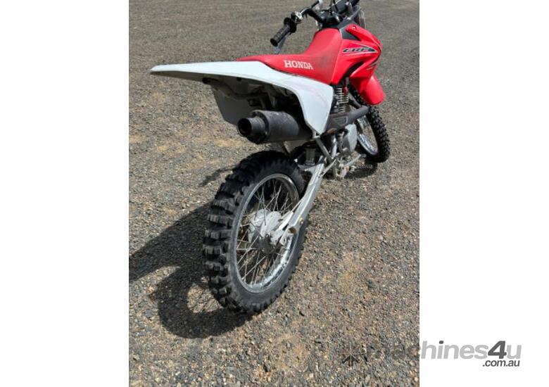 caption Honda CRF 100