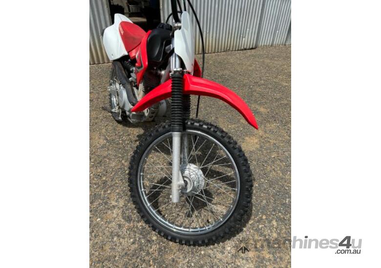 caption Honda CRF 100