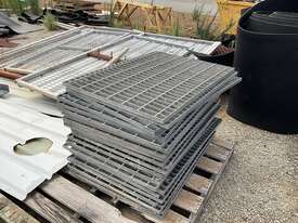 Assorted Steel Grates - picture0' - Click to enlarge