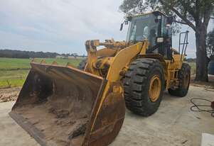 2001 CATERPILLAR 962G LOADER WITH SCALES