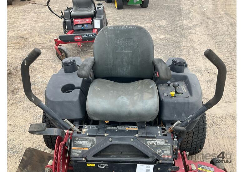 caption 2006 Toro Zero Turn Ride On Mower