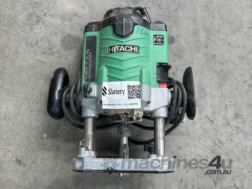caption Hitachi M12VE Variable Speed Router