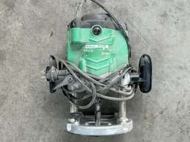 Hitachi M12VE Variable Speed Router - picture1' - Click to enlarge