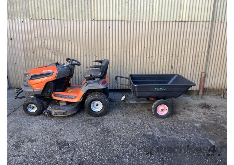 caption Husqvarna TS 342 Ride on Mower