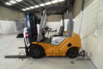 BBY HONOR 2.5 Ton Diesel Forklift
