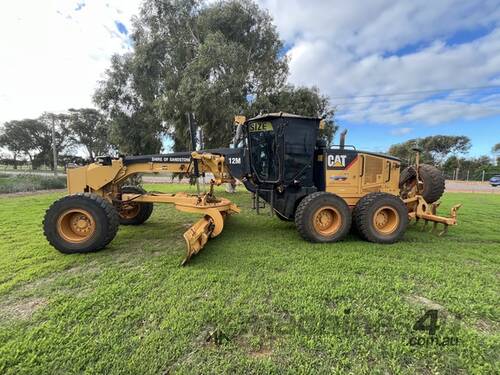 2018 Caterpillar 12M Motor Graders
