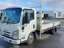 Isuzu N Series - picture0' - Click to enlarge