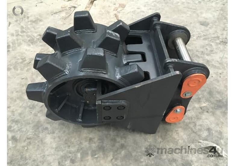 caption BETTA BILT BUCKETS 13 TONNE COMPACTION WHEEL