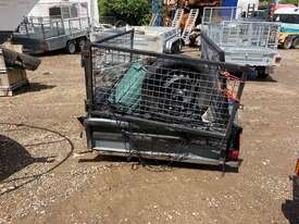 1981 Homemade Single Axle Box Trailer - picture1' - Click to enlarge
