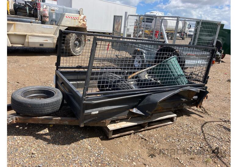 caption 1981 Homemade Single Axle Box Trailer