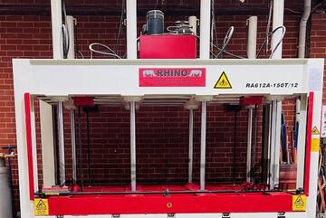 150T HYDRAULIC COLD PRESS 3650 x 1820mm Platen