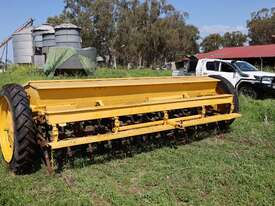 HORWOOD BAGSHAW 24RUN COMBINE SEEDER - picture0' - Click to enlarge