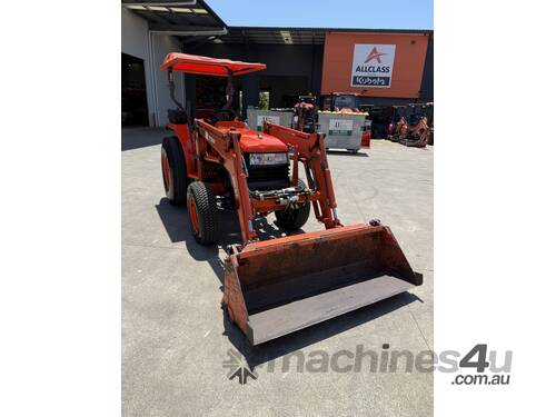 Great Compact Tractor / loader combo