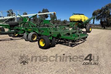 JOHN DEERE 1895 30 FT X 10'' SPACING AIRDRILL & JOHN DEERE 1910 340 BUSHEL AIRCART