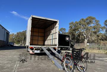 3.6M 270kg Three Section Telescopic Wheelchair Ramp