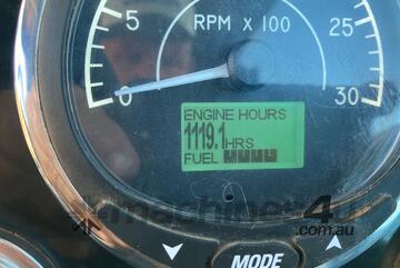 2021 Weiss McNair 2850 Sweeper