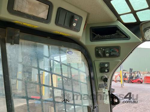 2016 Caterpillar 232D Wheeled Skid Steer