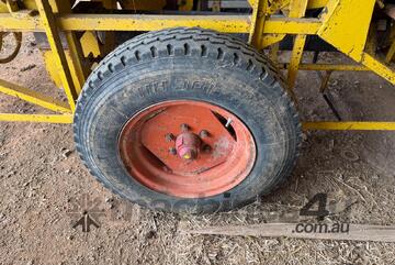 Horwood Bagshaw Clover Harvester #6