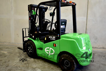   EP EFX-351 3.5 Tonne Electric Forklift with Fork Positioner - 7 Year Warranty