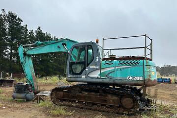 Kobelco   SK200-8 EXCAVATOR.