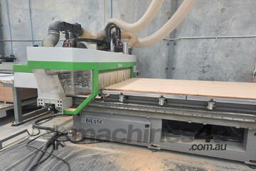 FLAT BED CNC ROUTER