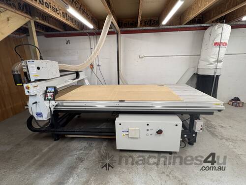 CNC Router Multicam SM2412 - 40 hours 