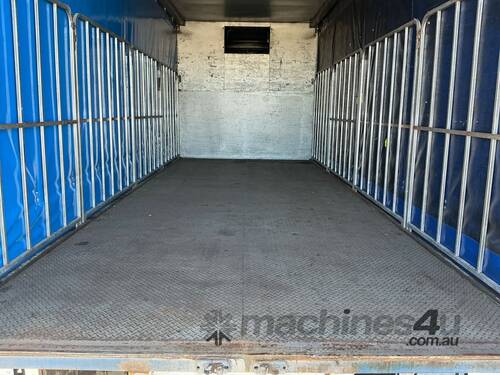 2001 Isuzu FVR 950 Long Refrigerated Curtain Sider