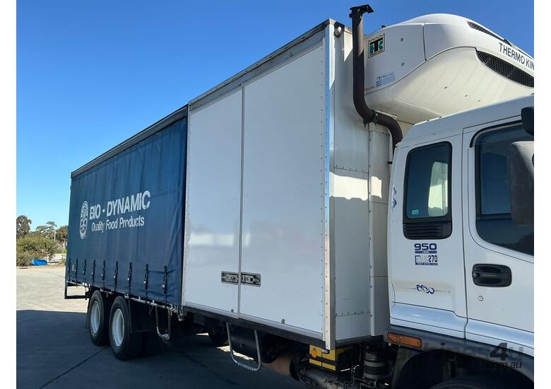 2001 Isuzu FVR 950 Long Refrigerated Curtain Sider