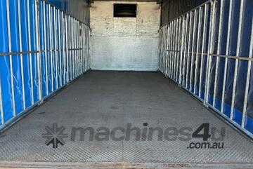 2001 Isuzu FVR 950 Long Refrigerated Curtain Sider