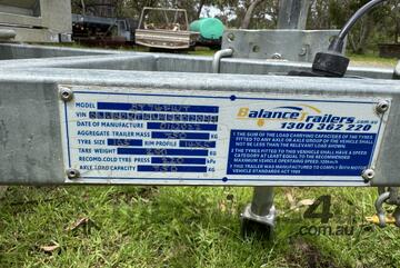 2022 Galvanised Tipping 7x4 Trailer