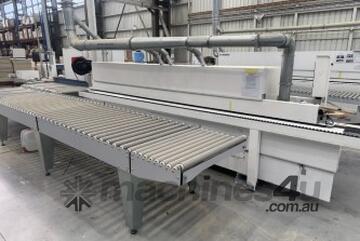 Located in Wollongong NSW Homag Brandt KDF 440 Edge bander and Compakto return table