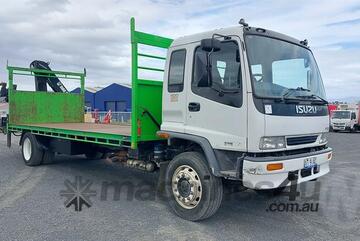 Isuzu   FSS 900